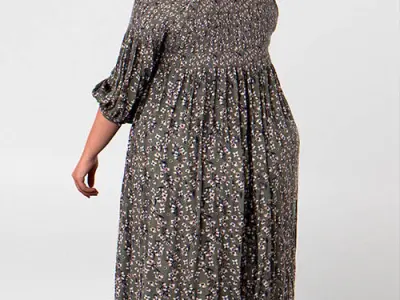 Posed Plus 00019 37