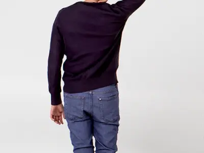 Posed 00117 12