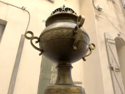 Antique Brass Pot 3D model