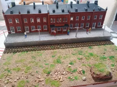 Railway Station with internal 1-160 resin 3D print model