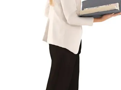 Janna Posed 041