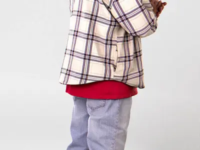 Posed 00214 28