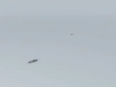 Ships boat floating in water Free 3D model