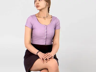 Posed 00205 36