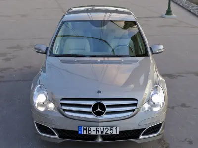 Mercedes-Benz R-Class W251 2007 3D model
