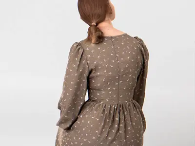 Posed 00160 37