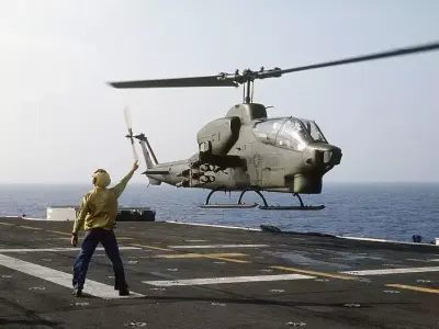 Bell AH-1 SuperCobra 3D model get