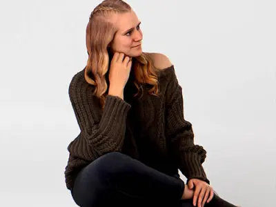 Posed Plus 00006 17