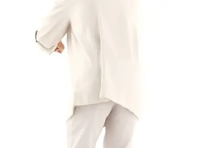 Ryo Posed 022
