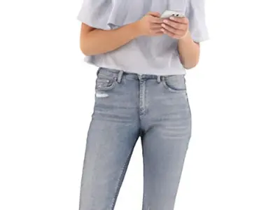 Janna Posed 027