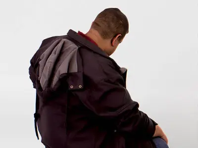Posed 00187 11