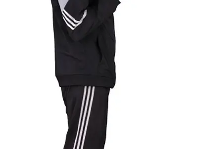 Tyrone Posed 018