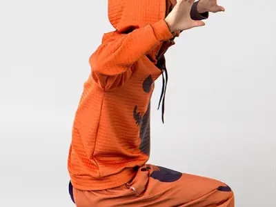 Posed 00347 11
