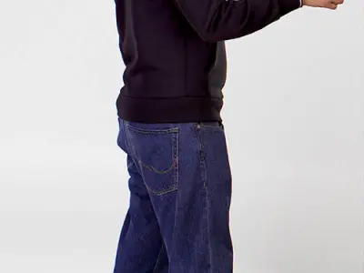 Posed 00191 15