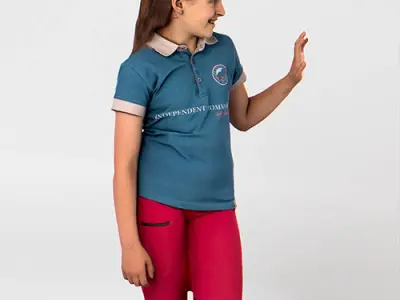 Posed 00226 18