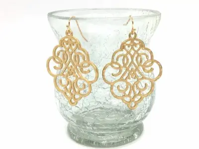 Filigree Earrings gold drop Earrings Metal Filigree Earrings 3D print model
