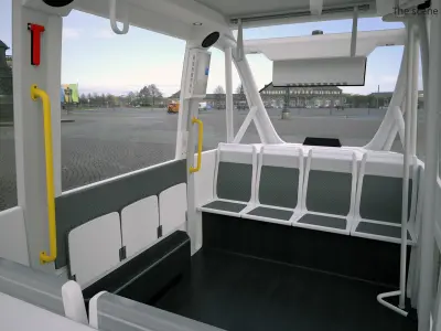  Compact Urban Electric Shuttle Vehicle White 