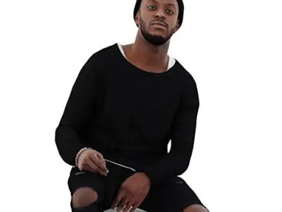 Tyrone Posed 001