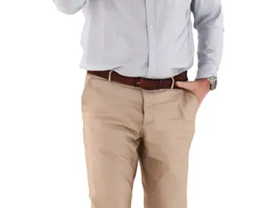 Richard Posed 004
