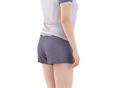 Saki Posed 030