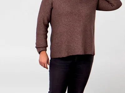 Posed Plus 00051 25