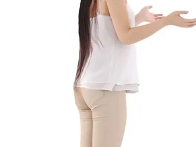 Naomi Posed 009
