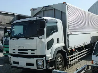 Isuzu Truck Free 3D model