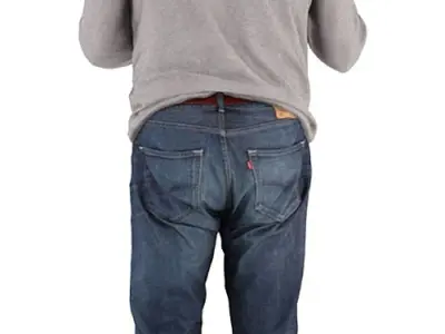 Richard Posed 042