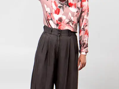 Posed Plus 00100 29
