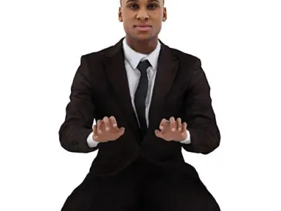 Christopher Posed 007