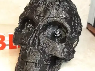 Mate craneo con dibujos 3D print model