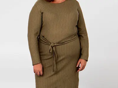 Posed Plus 00063 02