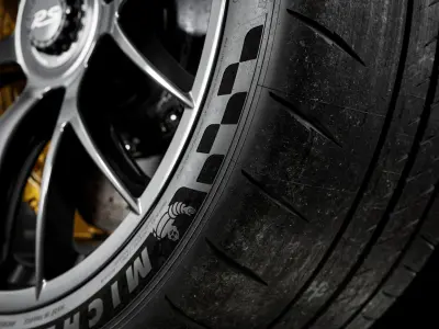 MICHELIN Pilot Sport Cup 2 R V3 265 35 ZR20 99Y 3D model