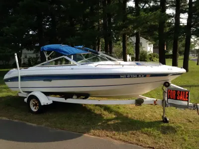 Sea Ray 180 1992 Bowrider Boat  Detailed 3D Model 3D model