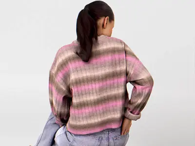 Posed 00146 11