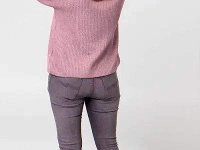 Posed 00179 27