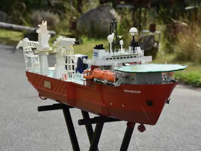 Kreuz Installer Modelship Schiffsmodell Vessel Offshore 3D print model