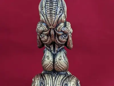 praying egyptian goddess statue 3D print model