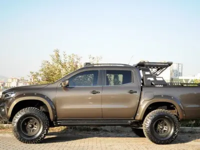 118 Scale Norev X class Truck Bed Rack and Roll Bar 3D print model