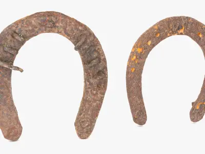 Old Rusty Horseshoes Low-poly 3D model