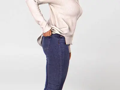 Posed 00213 07