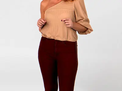 Posed Plus 00045 35