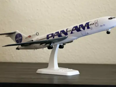 26103 Model kit Boeing 727-200 Down dg 3D print model