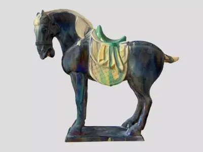 Antique Tang tri-colored pottery horse Low-poly 3D model