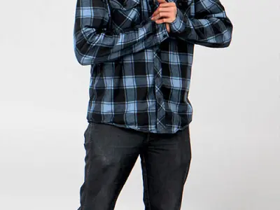 Posed Plus 00102 03