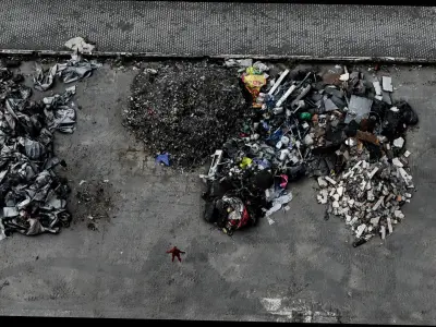 debris trash piles destroyed building ruins pt3 scan Low-poly 3D model