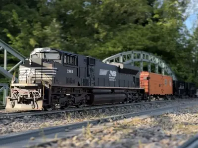 SD70ace to build yourself 1-12 Scale 3D print model