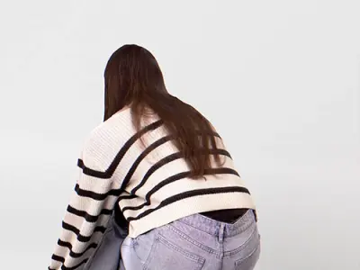 Posed 00150 11