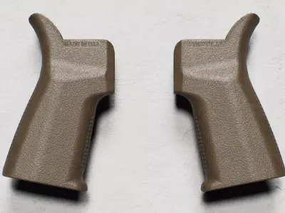 Reptilia - CQG Pistol Grip - Replica Low-poly 3D model