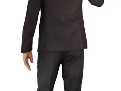 Eric Posed 036